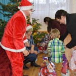 Spotkanie świąteczne dla dzieci 15-12-2016 remiza OSP Wiączemin Polski