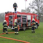 Targi Edukacyjne w Gimnazjum, pokaz OSP Słubice 20-10-2015